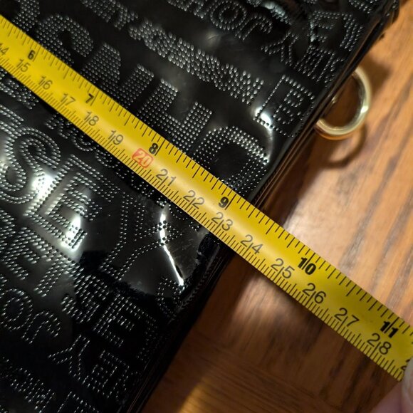 Betsey Johnson Designer Chic Black Patent Leather Retro Flap Crossbody Bag EUC - Picture 7 of 8